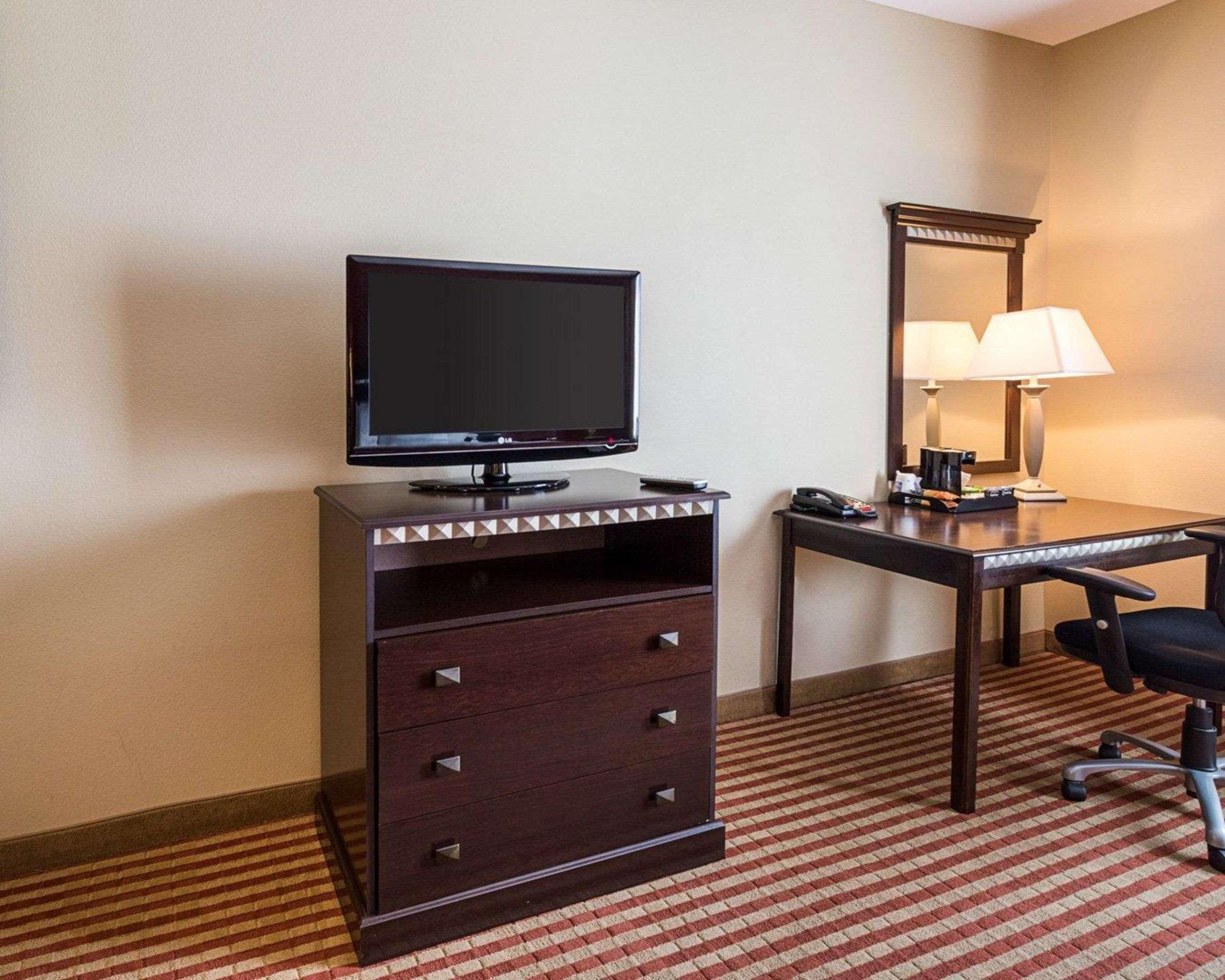 Comfort Inn By Choice Hotels Orange, Tx Экстерьер фото