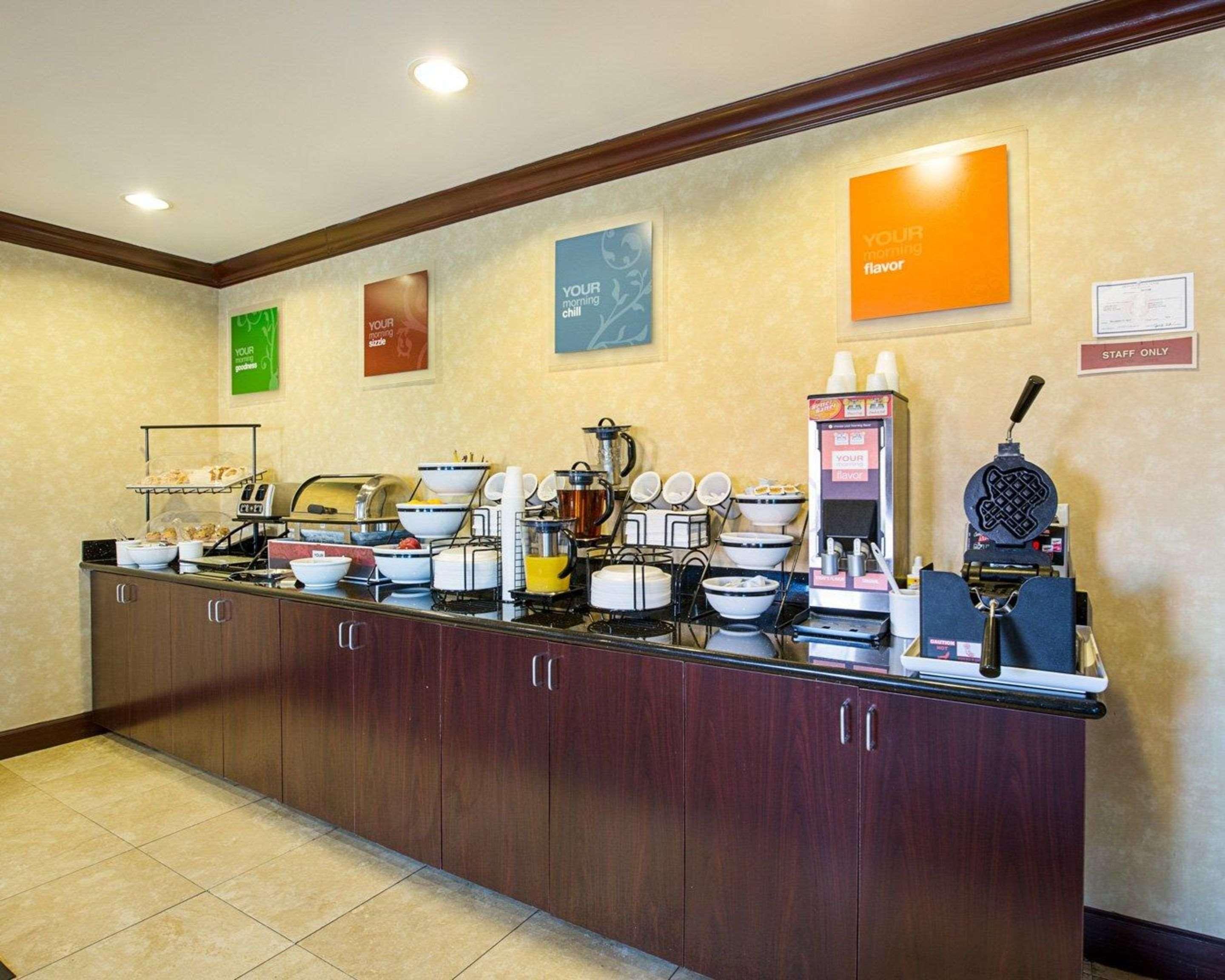 Comfort Inn By Choice Hotels Orange, Tx Экстерьер фото