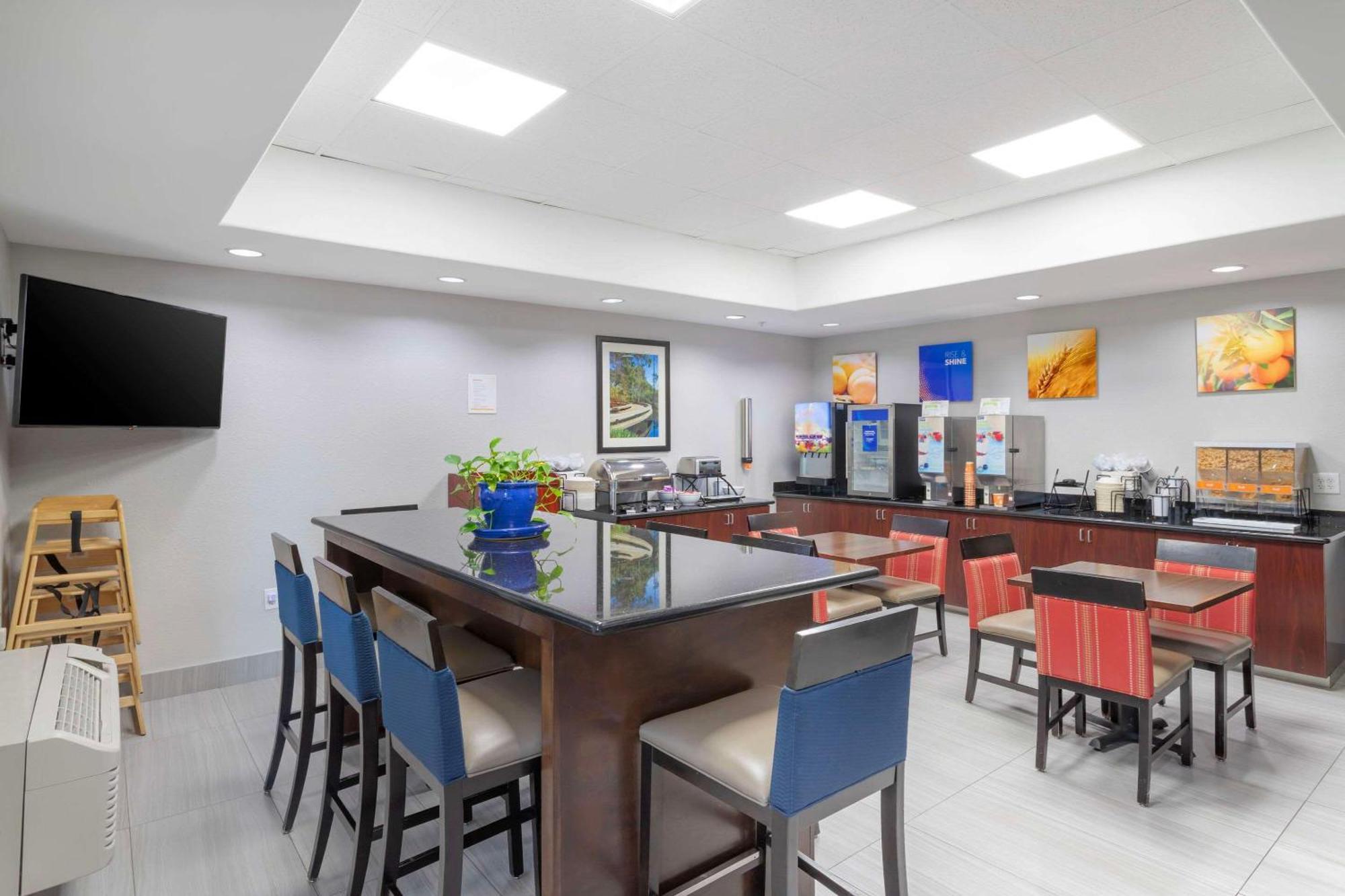 Comfort Inn By Choice Hotels Orange, Tx Экстерьер фото
