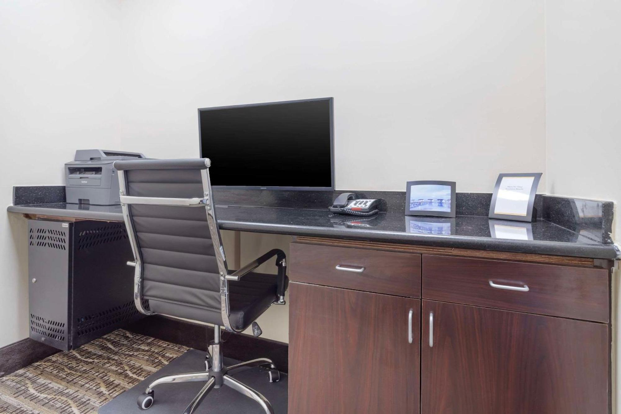 Comfort Inn By Choice Hotels Orange, Tx Экстерьер фото